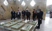 گلستان/ آئین غبار روبی و تجدید میثاق کارکنان اموال تملیکی با شهدای گمنام 