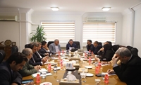 فارس/ دیدار معاون سازمان اموال تملیکی با استاندار 