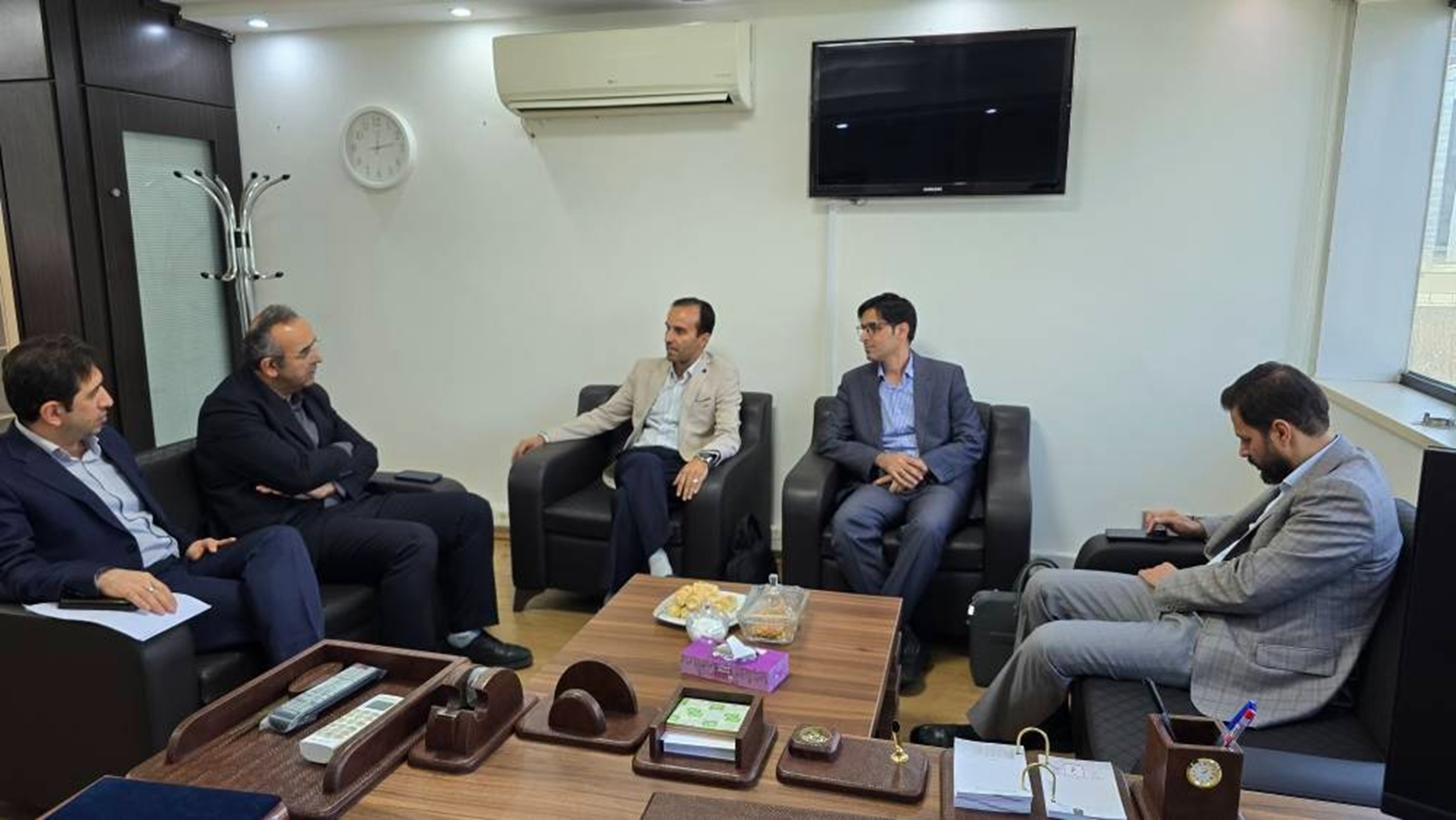 آغاز فرآیند مولدسازی دو ملک مازاد دانشگاه فردوسی مشهد