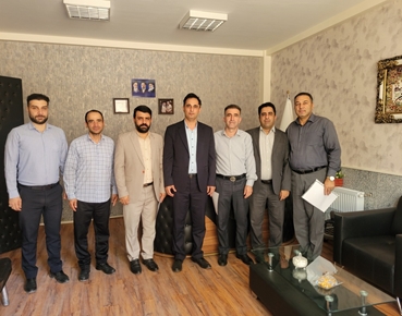 همزمان با هفته دولت؛ از تلاش‌های کارکنان اداره‌کل استان لرستان تقدیر شد