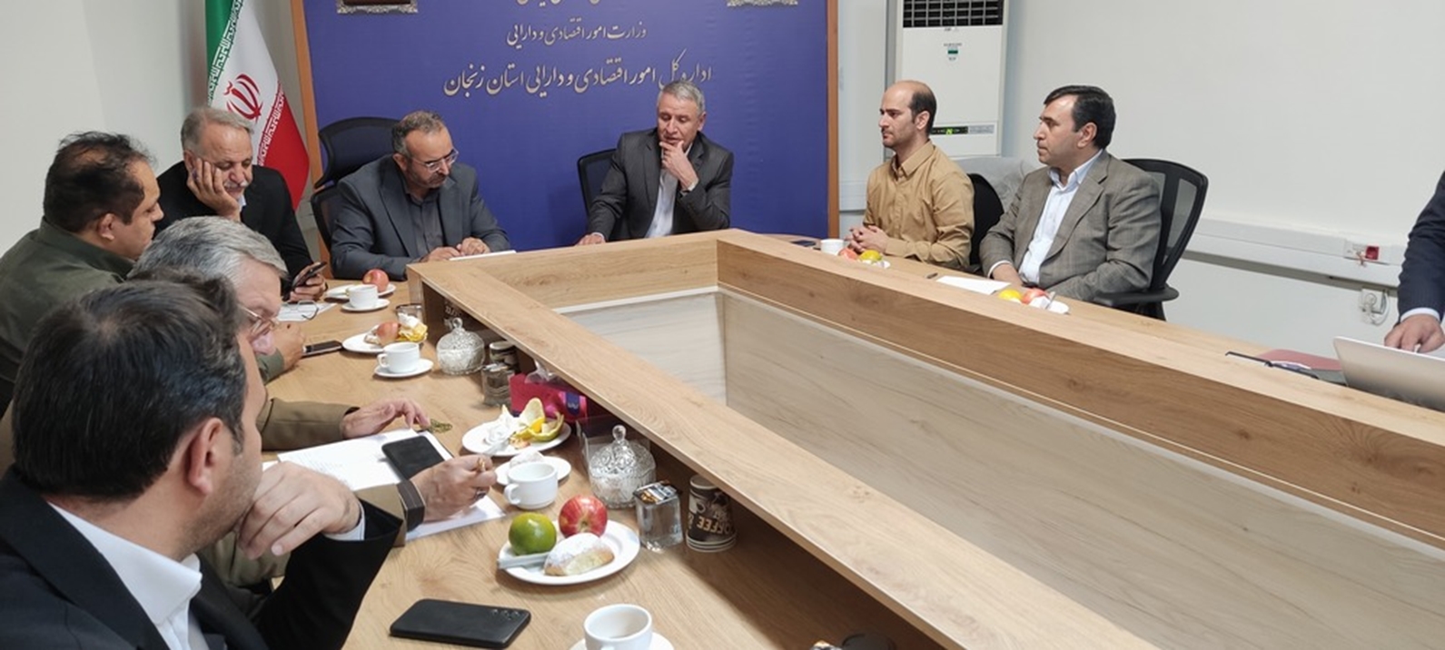 زنجان/برگزاری جلسه کارگروه استانی مولدسازی دارایی های دولت